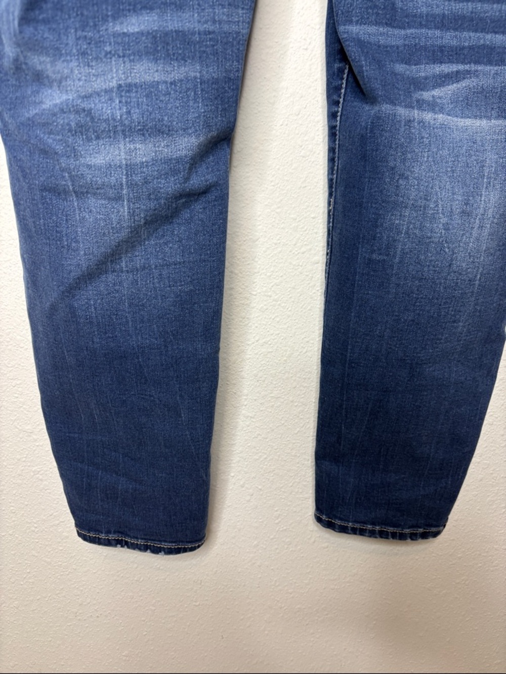 Maurices size 22W Regular Dark Blue Skinny Jeans - Picture 8 of 10